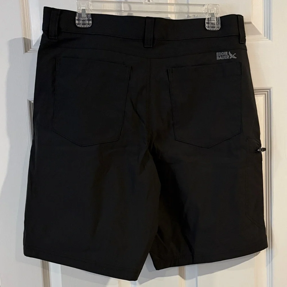 NWOT Eddie Bauer Men's Rainier Tech Short size 34 - Picture 4 of 7